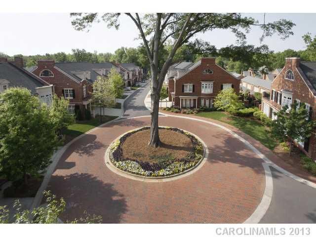 6714 Louisburg Square Ln #14, Charlotte, NC 28210