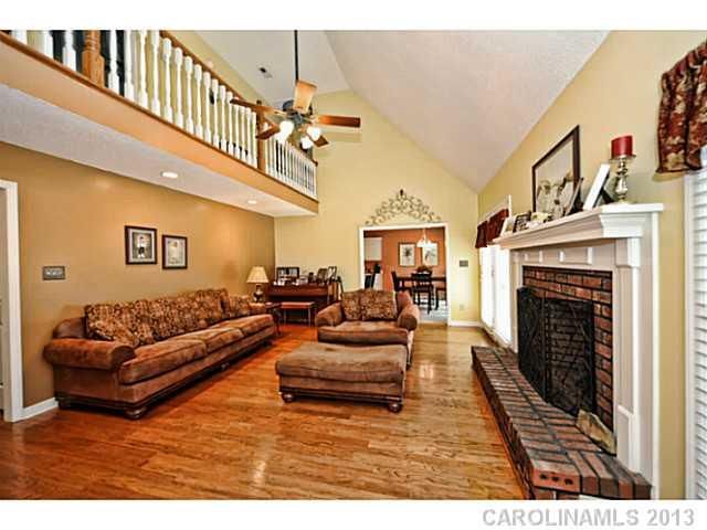 4000 Elsinore Ln, Kannapolis, NC 28081