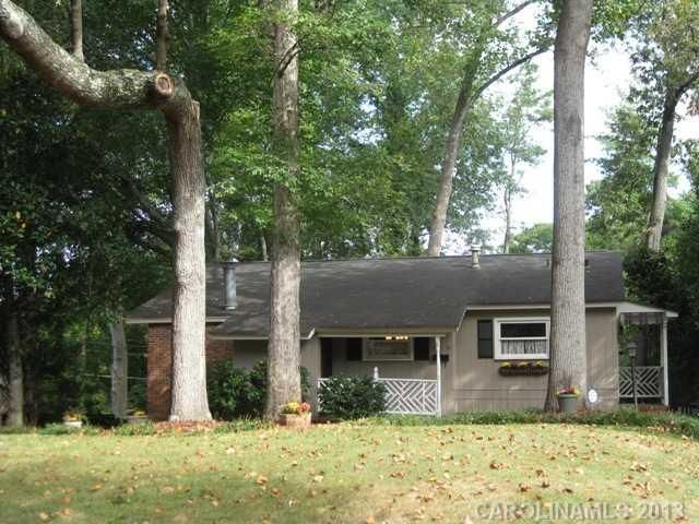 119 Manning Dr, Charlotte, NC 28209