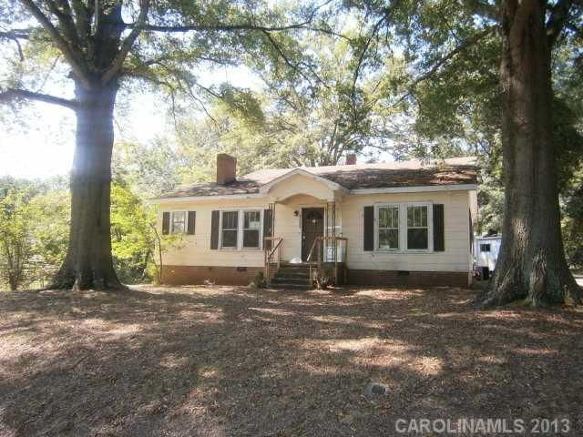 1212 E 1st St, Kannapolis, NC 28083