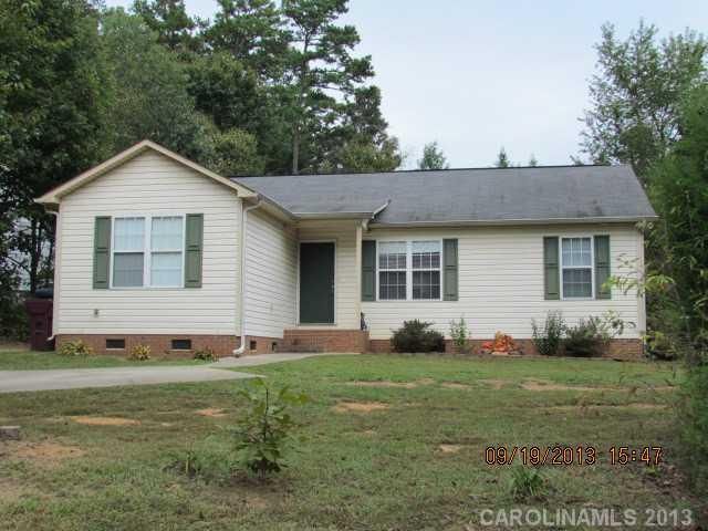 122 Hickory Wood Dr, Kannapolis, NC 28083