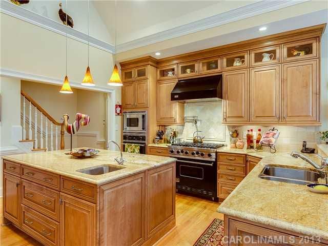 5417 Old Course Dr, Charlotte, NC 28277