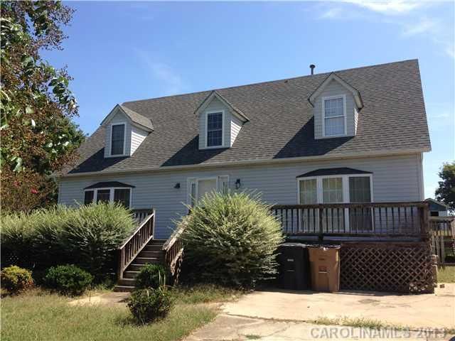 2304 Clover Bend Dr, Monroe, NC 28110