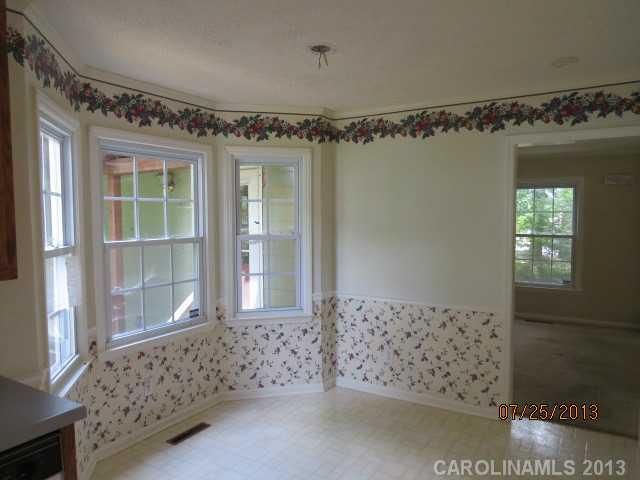 336 Deep Forest Ct, Gastonia, NC 28056