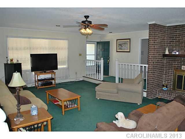 180 Tanager Dr, York, SC 29745