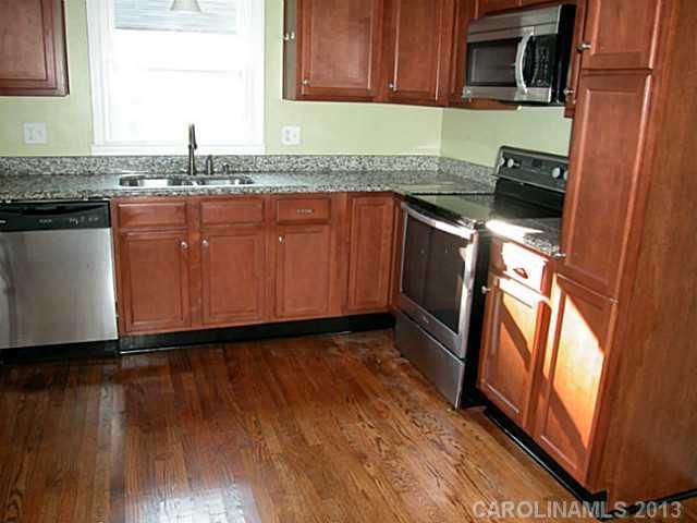 3328 Draper Ave, Charlotte, NC 28205