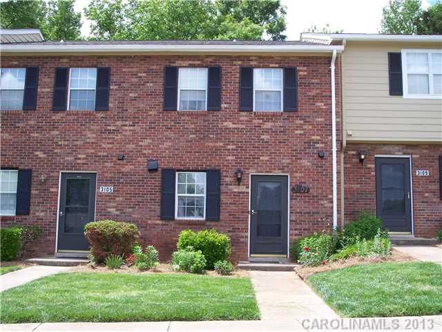 3107 Heathstead Pl #e, Charlotte, NC 28210