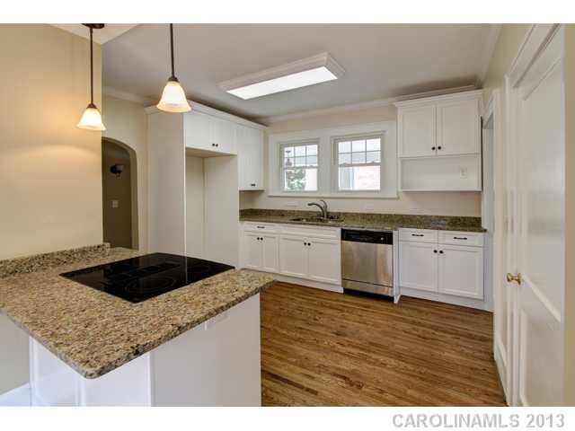 1312 S York Rd, Gastonia, NC 28052