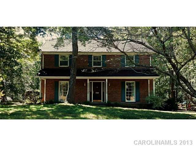 7201 Applecross Ln, Charlotte, NC 28215