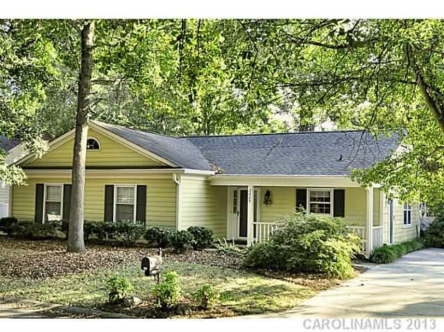 2428 Dryden Ln, Charlotte, NC 28210