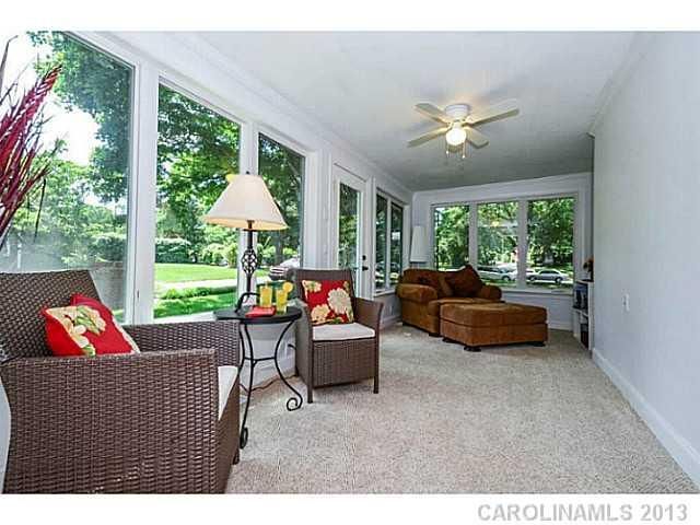 2111 S Wendover Rd, Charlotte, NC 28211