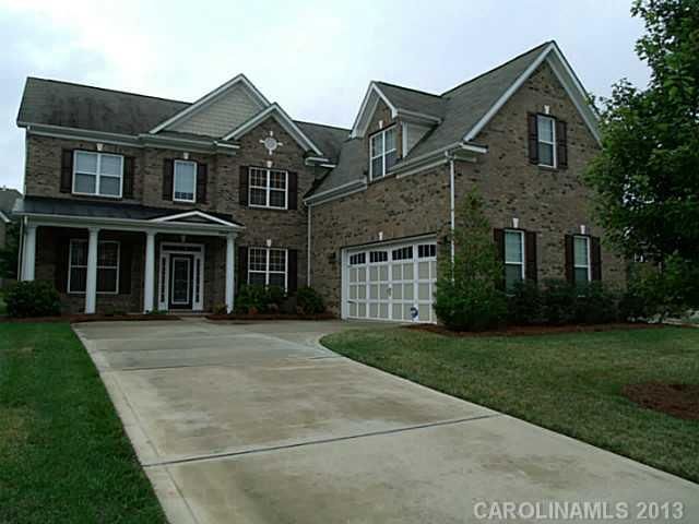 4904 Hawk Shadow Ln, Charlotte, NC 28277