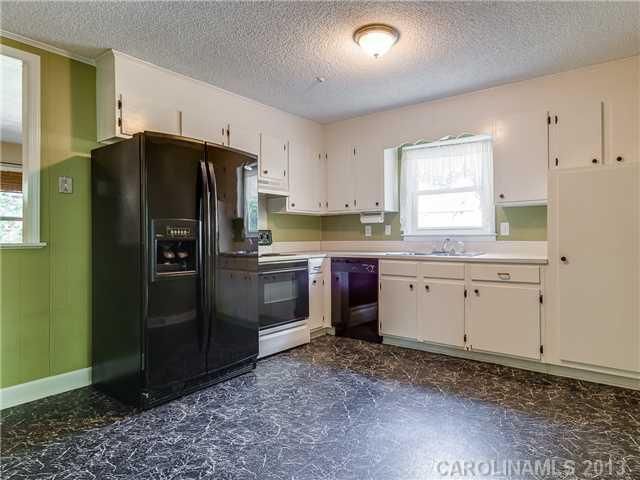 7663 Watercrest Rd, Charlotte, NC 28210