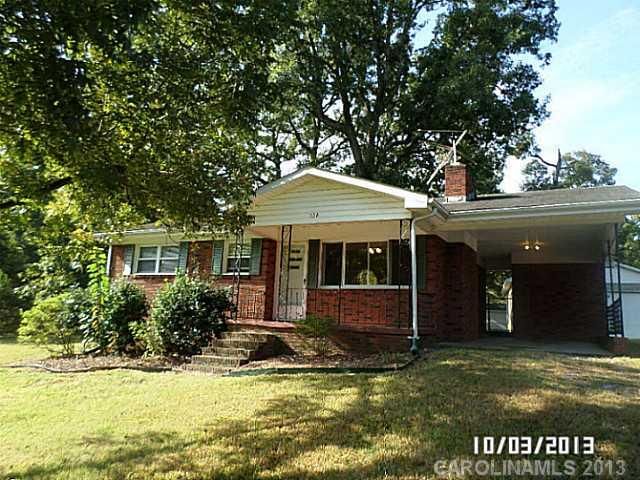 538 Brownlee Dr, Concord, NC 28025
