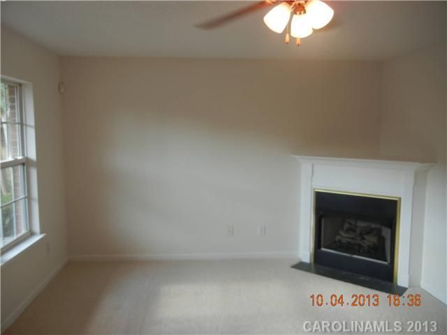 1721 Forest Side Ln #-, Charlotte, NC 28213