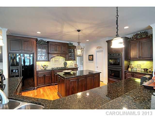 205 Pear Tree Ct, Fort Mill, SC 29715