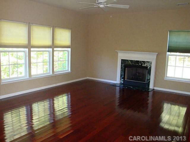 3741 Marbury Rd, Charlotte, NC 28269