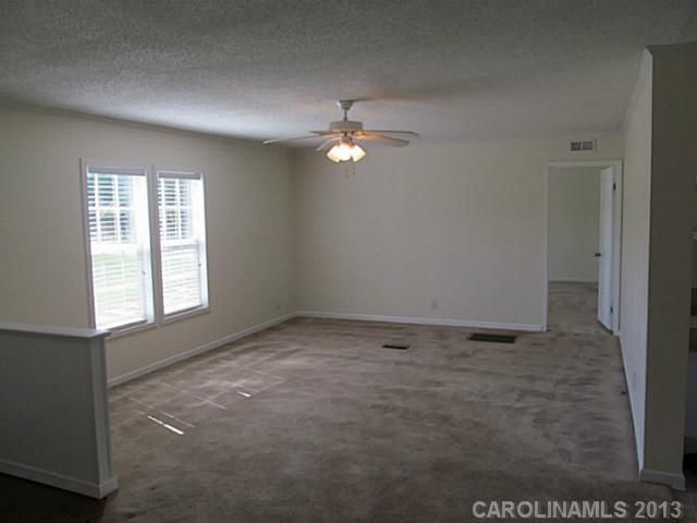 11870 Sugar Hill Rd, Davidson, NC 28036