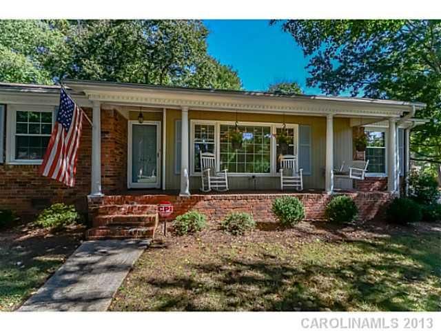 4623 Castleton Rd, Charlotte, NC 28211