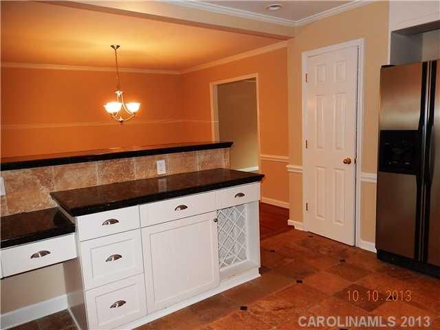3508 Mountainbrook Rd, Charlotte, NC 28210