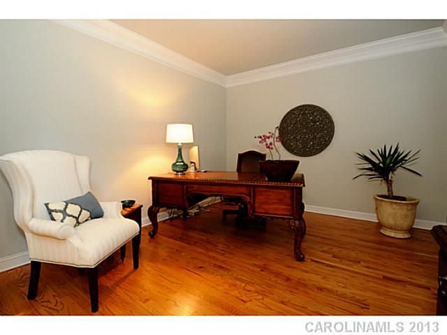 10710 Honey Nut Dr, Charlotte, NC 28277