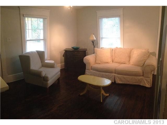 1621 Hawthorne Ln, Charlotte, NC 28205
