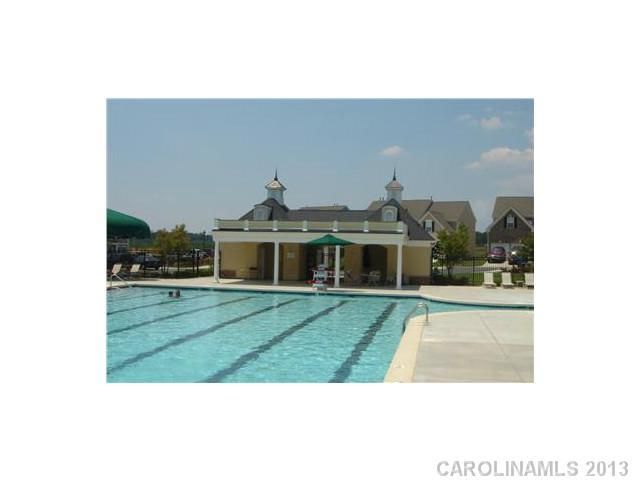 2519 Early Flight Dr #ML-299, Charlotte, NC 28262