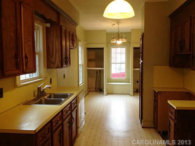708 SW Spring St #25, Concord, NC 28025