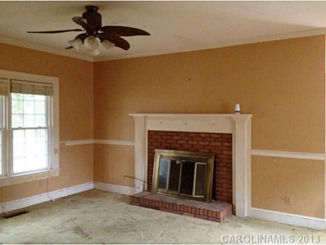708 SW Spring St #25, Concord, NC 28025