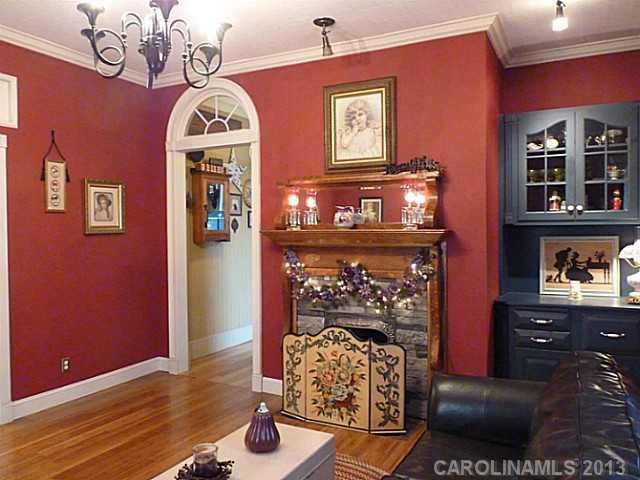 33 2nd St #1, Cramerton, NC 28032