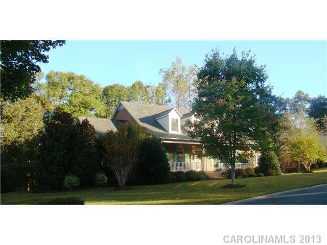 6811 Timberwood Dr, Harrisburg, NC 28075