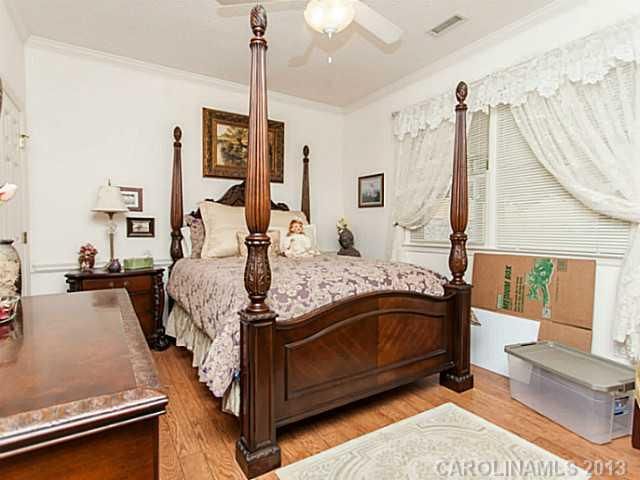 19836 Oak Leaf Cir #54, Cornelius, NC 28031