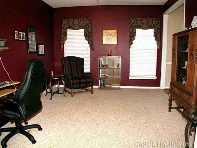 11904 Old Timber Rd, Charlotte, NC 28269