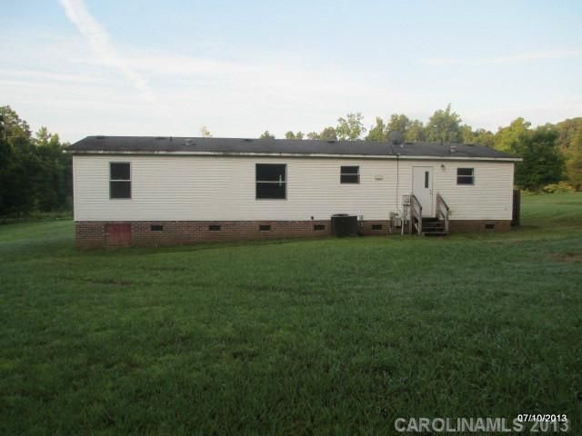 6747 Heather Ln, Concord, NC 28025