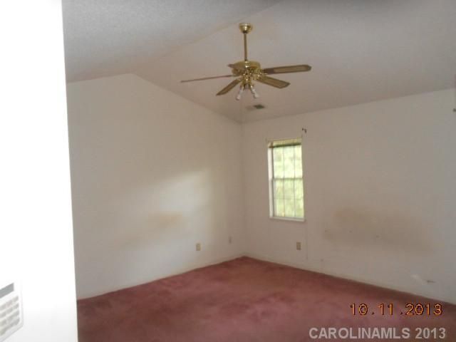 2816 Iron Gate Ln #1, Charlotte, NC 28212