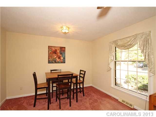7802 Caswell Rd, Stanley, NC 28164