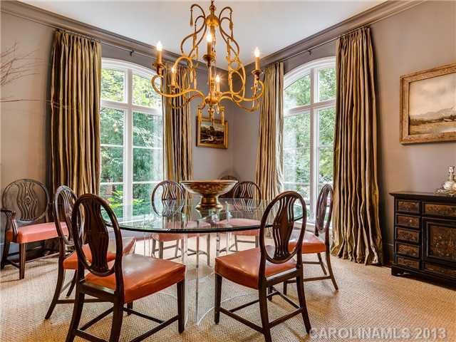 1129 Granville Rd, Charlotte, NC 28207
