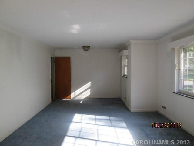 5121 Tewkesbury Rd, Charlotte, NC 28269