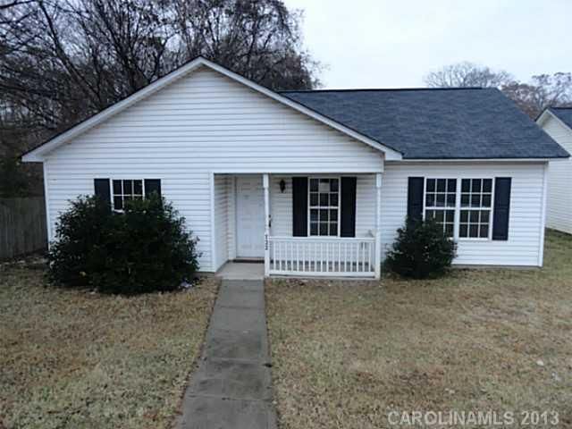 722 Hoskins Rd, Charlotte, NC 28208
