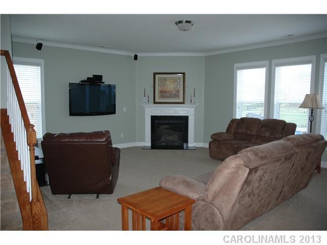 159 Sansome Rd, Mooresville, NC 28115