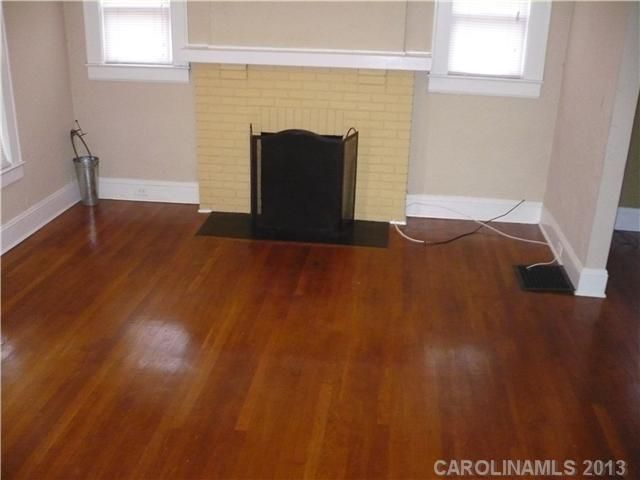 408 Heathcliff St, Charlotte, NC 28208