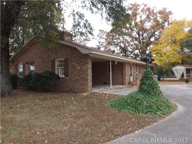 2205 Hamilton Crossroads Rd, Marshville, NC 28103