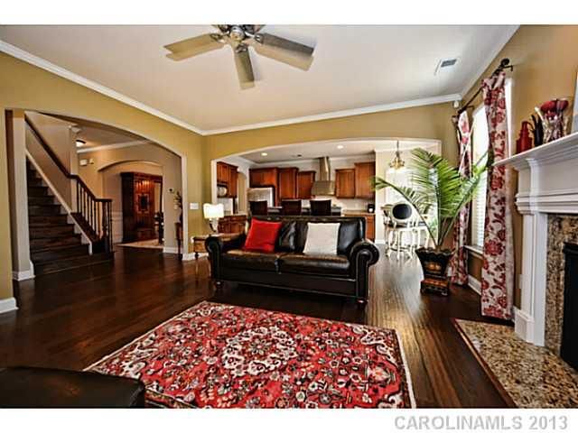 2161 NW Barrowcliffe Dr, Concord, NC 28027