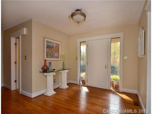 5900 Camden Dr, Matthews, NC 28104