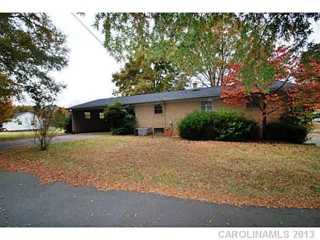 46 SW Barbee Rd, Concord, NC 28027