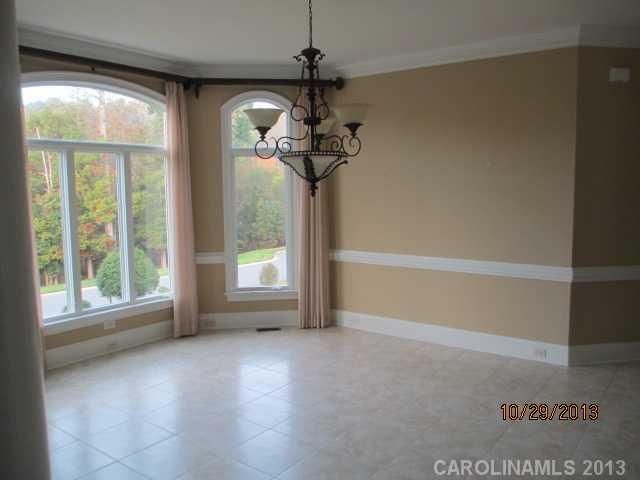 5977 Willowood Rd, Kannapolis, NC 28081