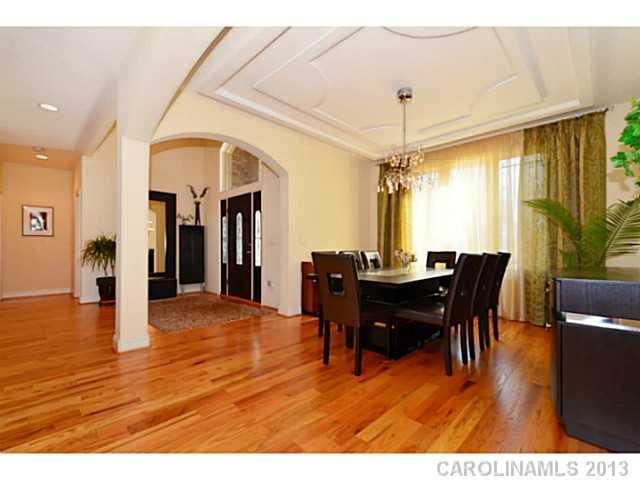 2528 Walker Rd, Matthews, NC 20105