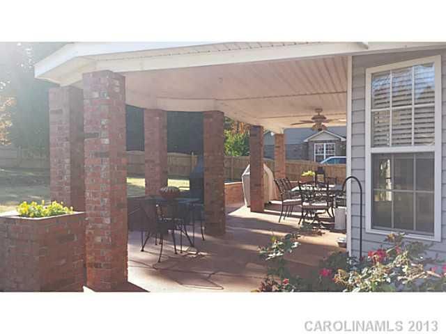 1300 Reflections Dr, Monroe, NC 28112