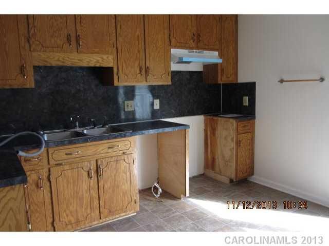 2110 Pacer Rd, Lancaster, SC 29720
