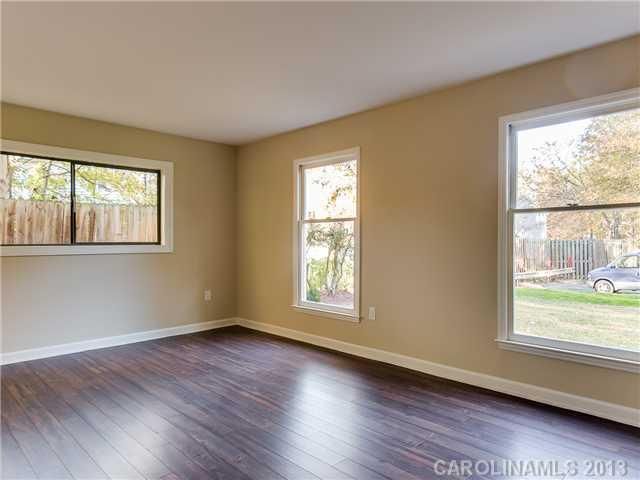 6019 Mcnair Rd, Charlotte, NC 28212